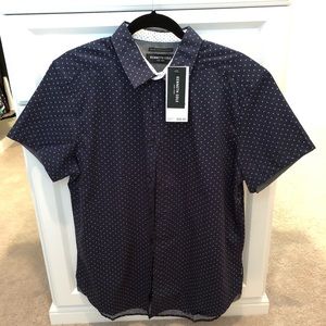 Kenneth Cole Blue Polka Dot Short Sleeve Shirt NWT